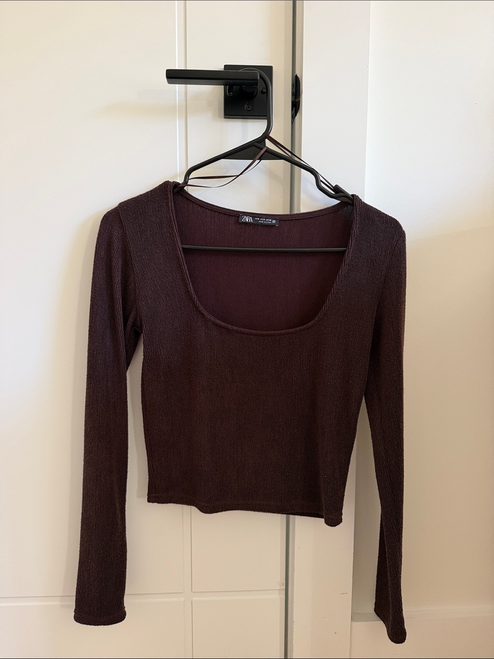 Zara Scoop Neck Long Sleeve Top — Dark Brown size small